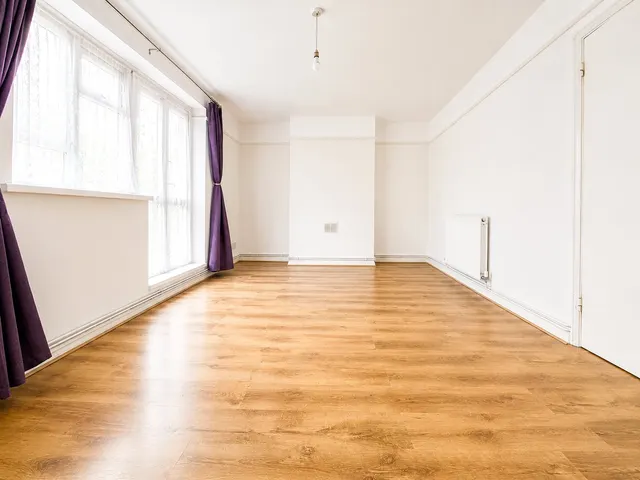 Mount Pleasant Road, London, SE13, photo 2