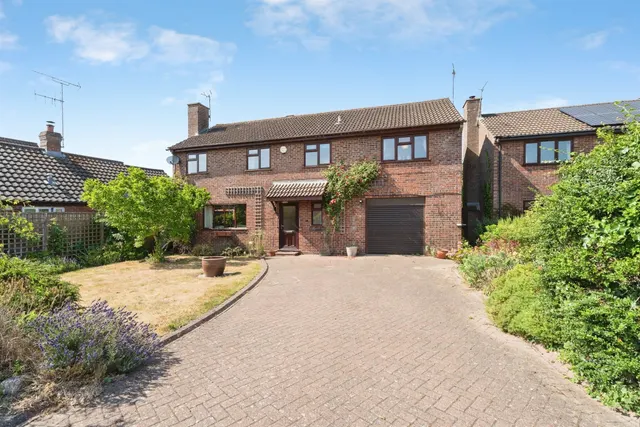 Pearsons Close, Holt, photo 1