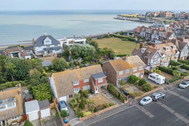 Carlton Road East, Westgate-on-Sea, CT8, photo 2