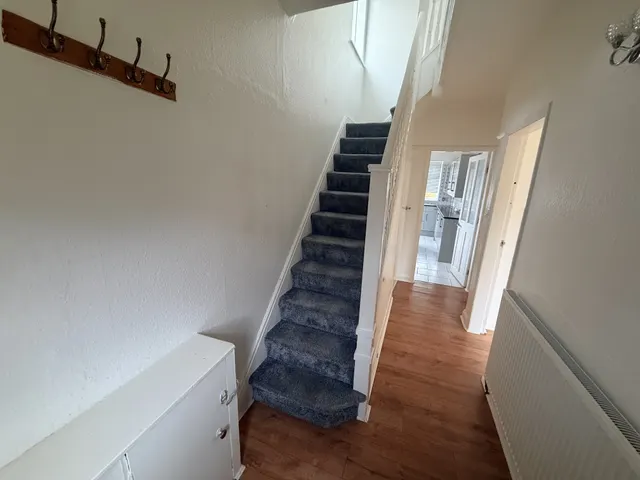 Photo 3 — Elmridge Drive; WA15