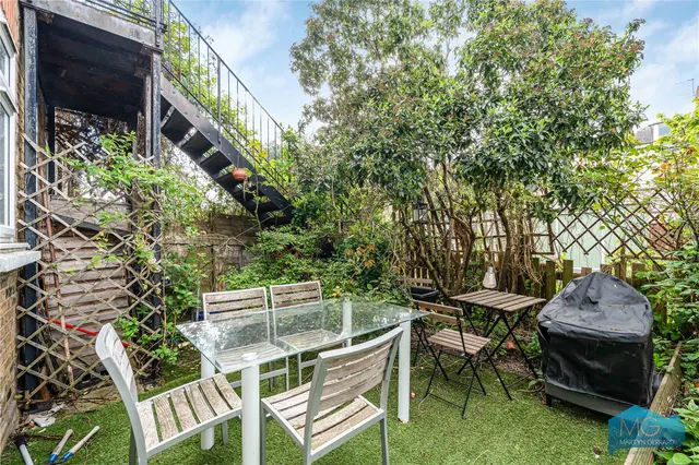 Inderwick Road, Crouch End, N8, photo 3