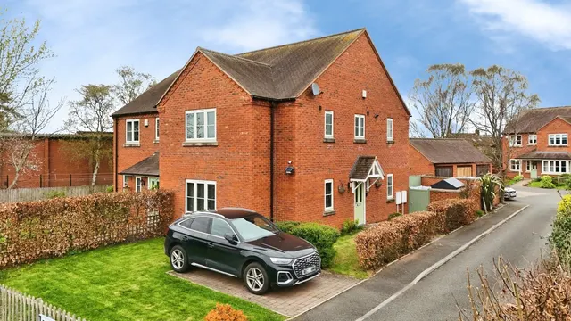 Parsons Close, The Humbers, Telford TF2 8NB, photo 1