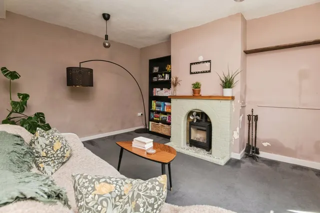 St. John Close, Honiton, EX14, photo 3