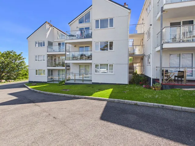 Riviera Apartments, Boskerris Rd, Carbis Bay, photo 1