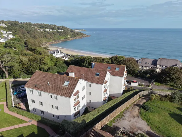 Boskerris Rd, Carbis Bay, photo 1