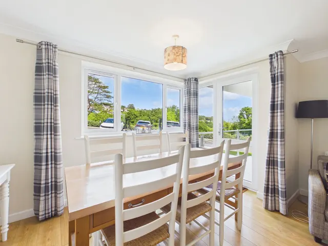 Photo 3 — Riviera Apartments, Boskerris Rd, Carbis Bay