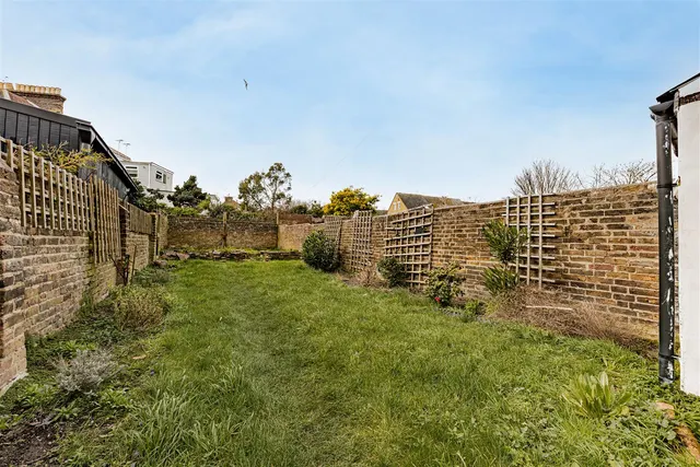 Photo 2 — Crescent Road, Ramsgate, Kent, CT11 9QX