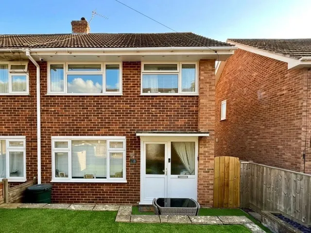 Cottey Crescent, Exeter, EX4, photo 1