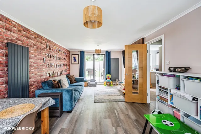 Collingwood Close, Peacehaven, BN10, photo 1