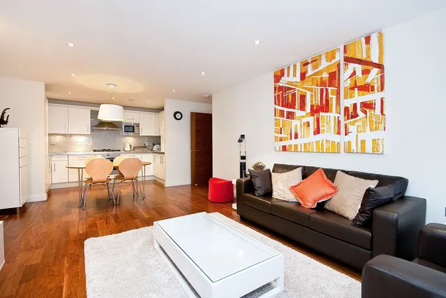 Clerkenwell Rd, Clerkenwell, EC1M, photo 3