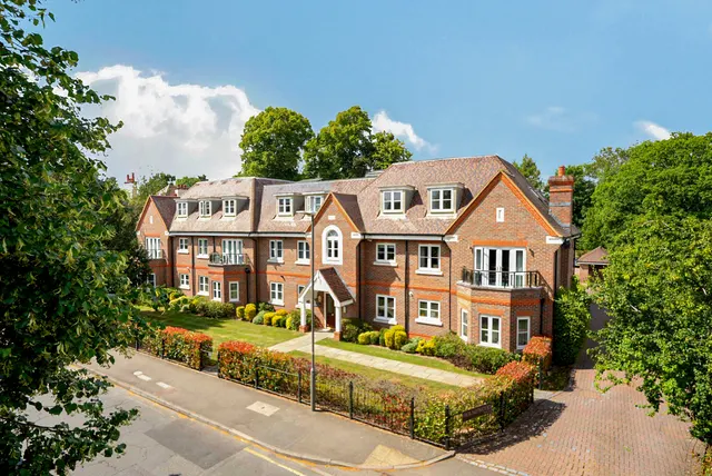 Gregories Road, Beaconsfield, HP9, photo 1