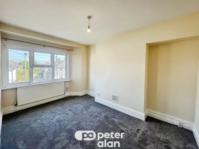 New Road, Porthcawl, CF36, photo 2