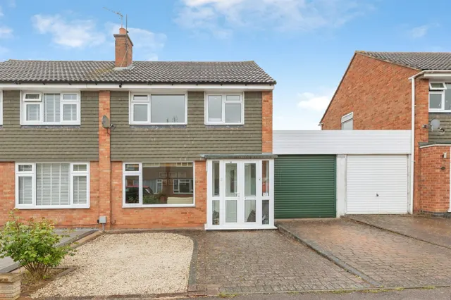Southey Close, Enderby, Leicester, photo 1
