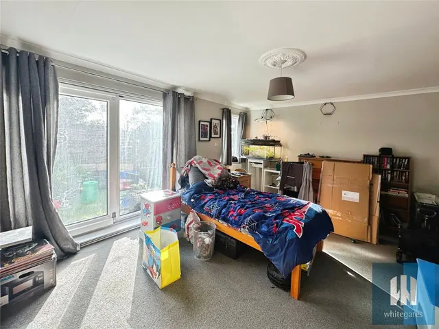 Ackton Hall Crescent, Ackton, WF7, photo 3