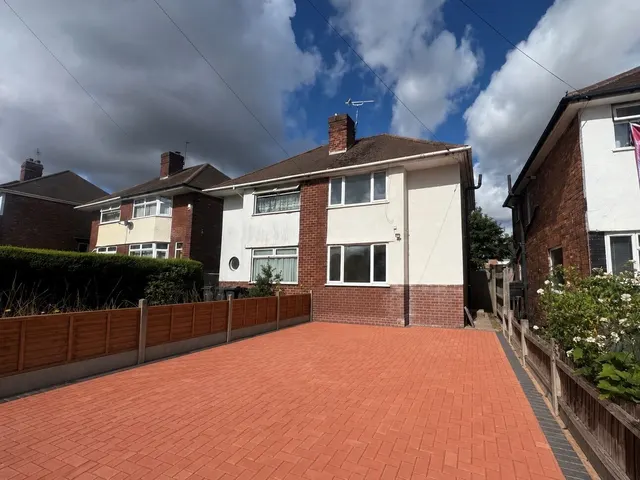 Southgate Road, Kingstanding, B44 9AR, photo 1