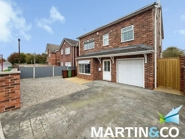 4 bedroom house, Outwood, Wakefield, WF1