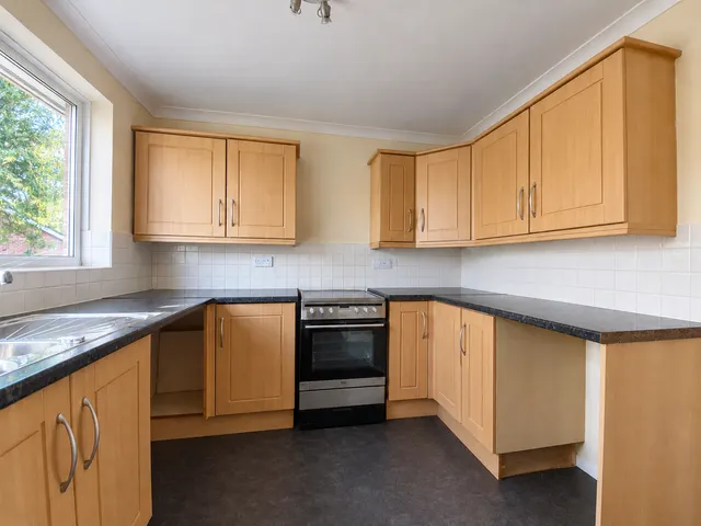 Barrington Close, Eastleigh, SO50, photo 3