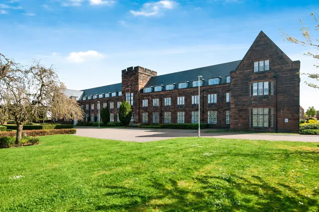 Mallows Grove, DUDLEY, photo 1