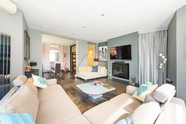 Photo 2 — 3 Leinster Mansions, 1 Langland Gardens, London
