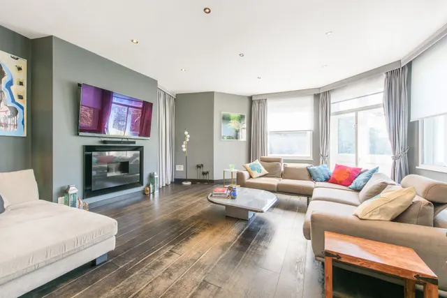 3 Leinster Mansions, 1 Langland Gardens, London, photo 1