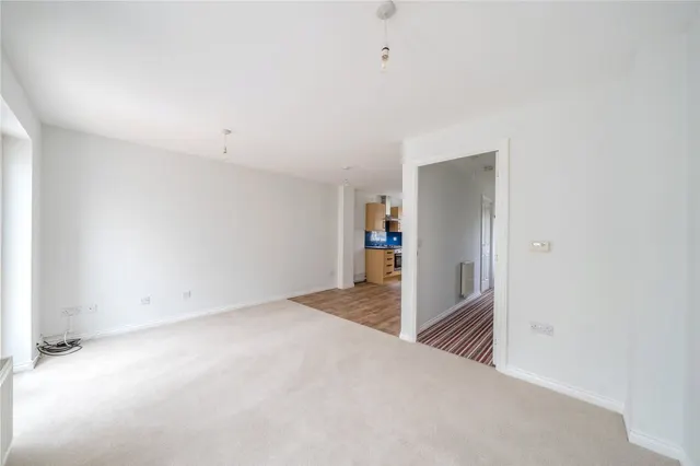 Joyford Passage, Cheltenham, GL52, photo 2