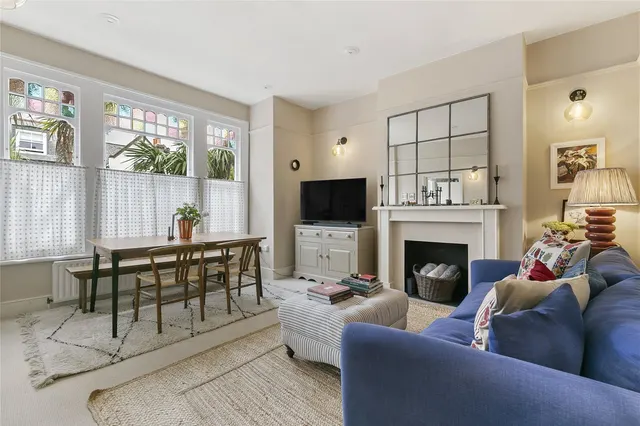 Drakefield Road, London, SW17, photo 1