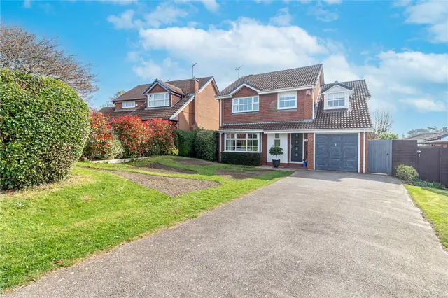 Fairways Drive, Blackwell, Bromsgrove, Worcestershire, B60 1BB, photo 1