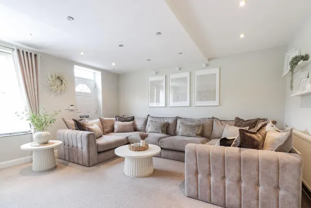 Church Street, Ecclesfield, S35, photo 2