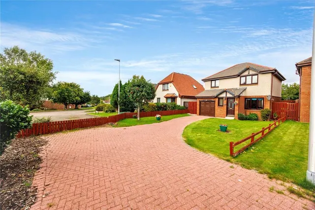 Redwood Walk, Newtongrange, EH22, photo 1