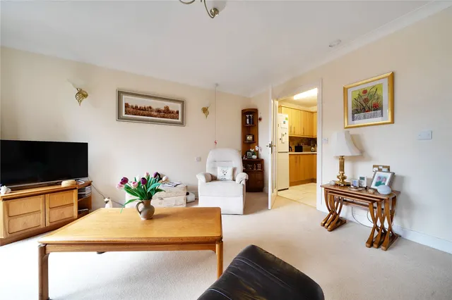 Photo 3 — Hartford Court, Hartley Wintney, Hampshire, RG27 8PQ