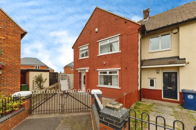 Lawson Close, South Bank, Middlesbrough, photo 1