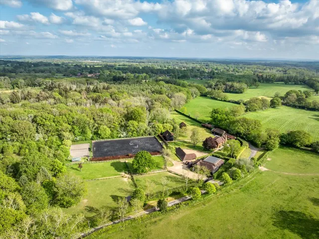 Hook House Lane, Dunsfold, GU8, photo 2