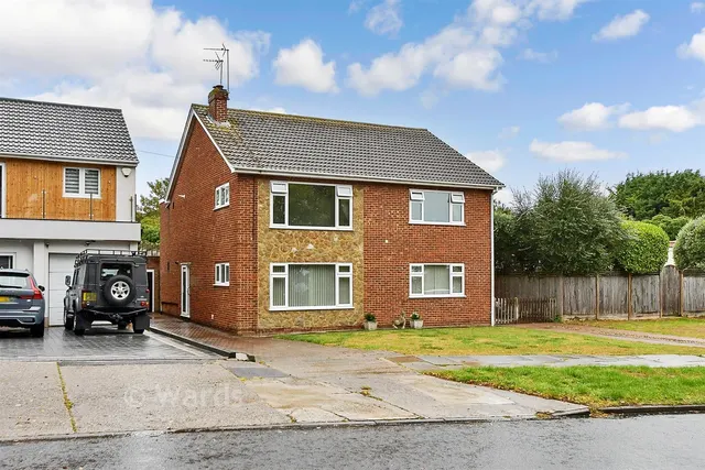 Dumpton Park Drive, Broadstairs, CT10, photo 1