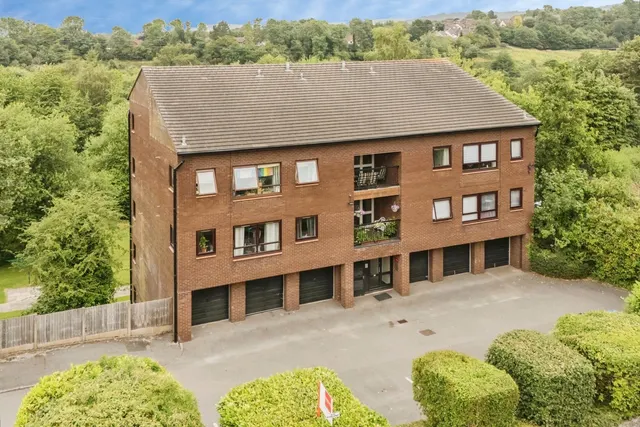 Abbey Road, MACCLESFIELD, Cheshire, SK10, photo 1