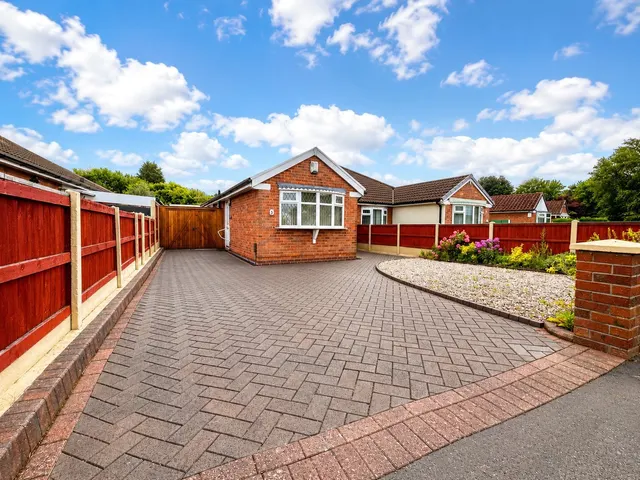Alma Road, Hazel Grove, Stockport, Greater Manchester, SK7, photo 1
