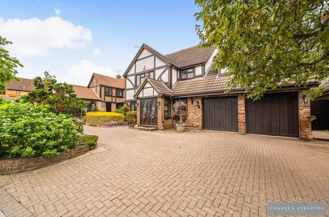 Brockton Close, Romford, RM1, photo 1