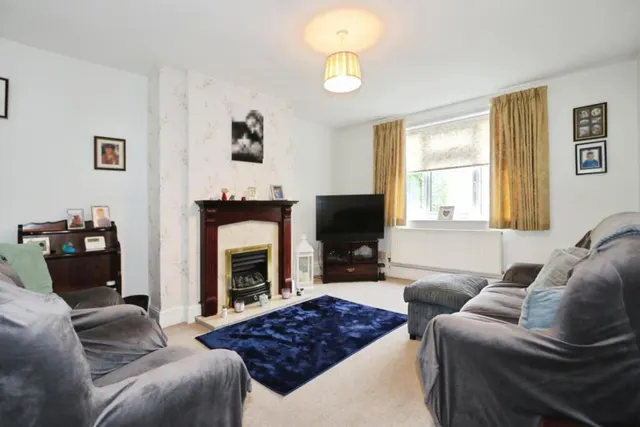 King George Avenue, Ashby-De-La-Zouch, LE65, photo 2