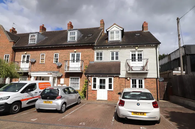 Shire Court, Stevenage, SG1, photo 1