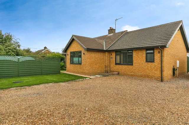 Herne Road, St Mary Ramsey, PE26, photo 2