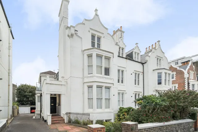 Medina Villas, Hove, BN3, photo 1