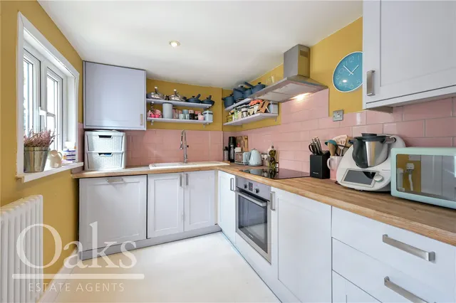 Wellfield Road, Streatham, SW16, photo 2