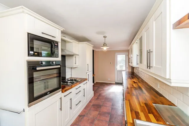 King Edward Avenue, Southampton, SO16, photo 2