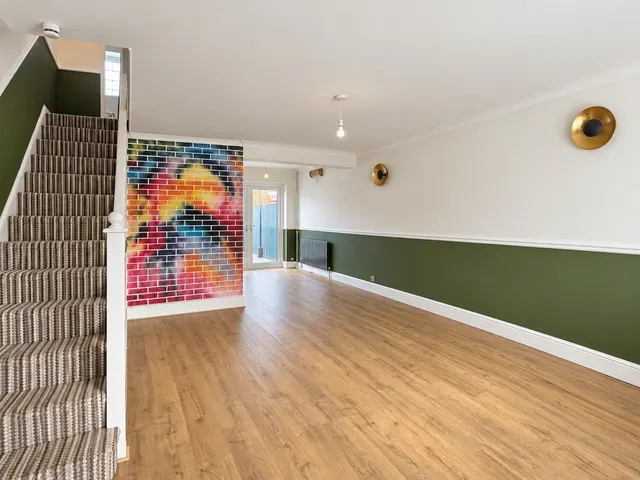 Merleburgh Drive, Sittingbourne, ME10, photo 3