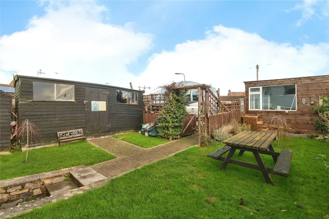 Austen Close, Exeter, EX4, photo 3