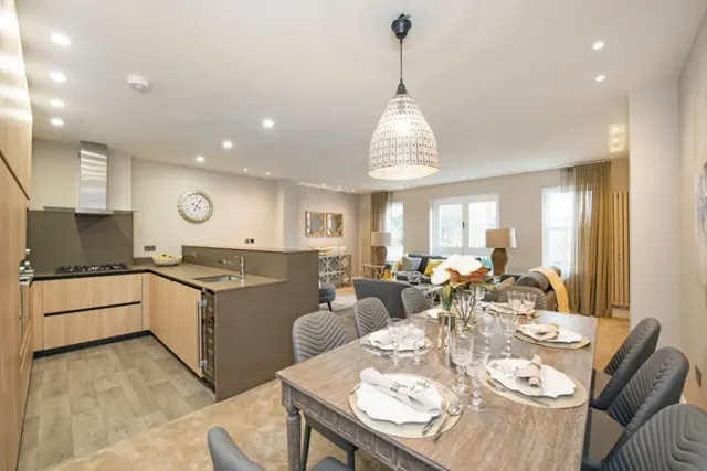 Photo 2 — Lyndhurst Road, Hampstead, NW3 5PB