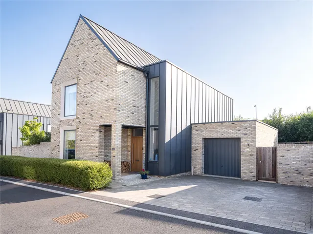 Ceres Place, Calne, SN11, photo 1