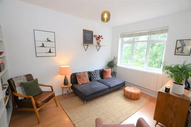 Harold Road, London, SE19, photo 1