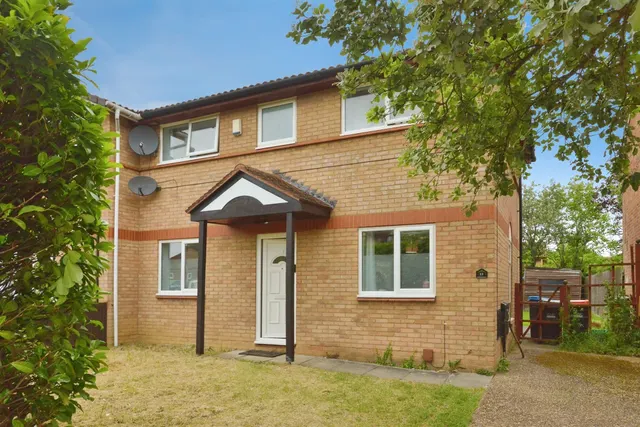 Silicon Court, Shenley Lodge, MK5, photo 1