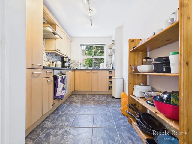 Archers Court, Crossgate Moor, DH1, photo 3