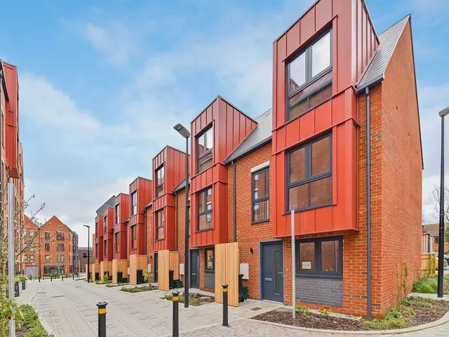 Market Street, Newbu, RG14, photo 1